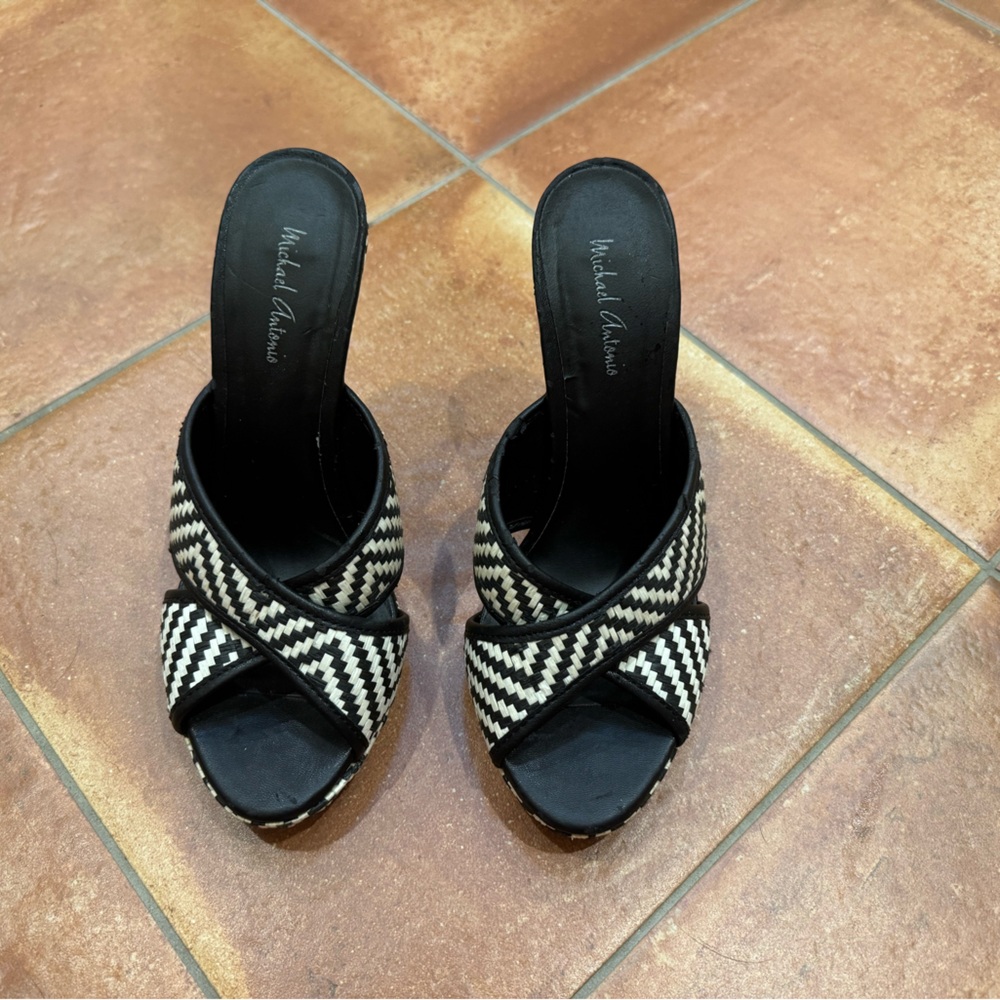 Michael Antonio Black and White Zigzag Mules